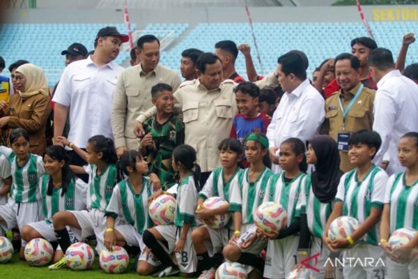 Prabowo Subianto Resmi Meluncurkan 17 Stadion Berstandar FIFA di Indonesia