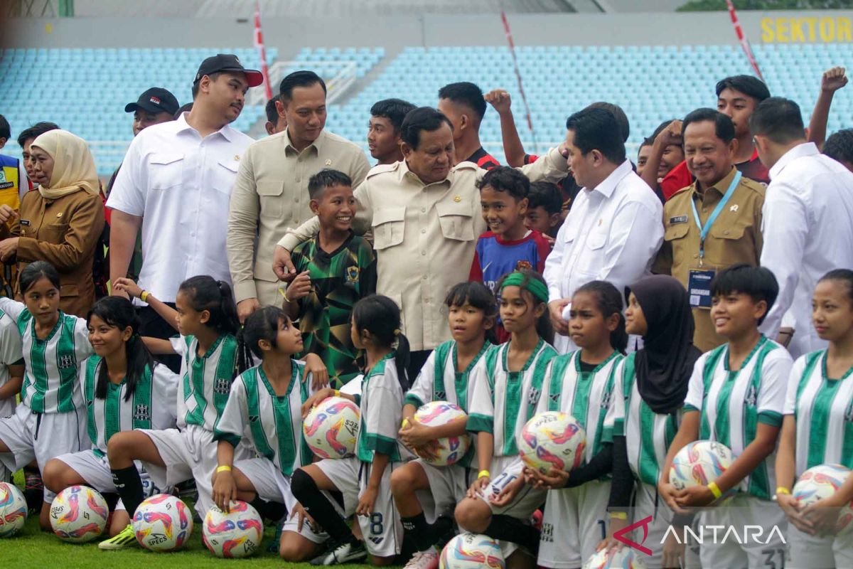 Prabowo Subianto Resmi Meluncurkan 17 Stadion Berstandar FIFA di Indonesia