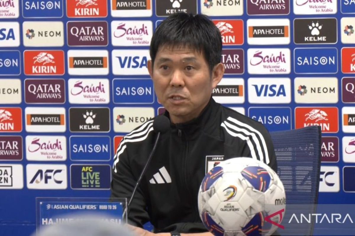 Berikut beberapa alternatif judul yang bisa digunakan:

1. "Moriyasu Menyoroti Kontribusi Jay Idzes di Timnas Indonesia"
2. "Peran Penting Jay Idzes dalam Strategi Timnas Indonesia Menurut Moriyasu"
3. "Moriyasu: Jay Idzes Kunci Kesuksesan Timnas Indonesia"
4. "Analisis Moriyasu tentang Jay Idzes di Timnas Indonesia"
5. "Moriyasu Ungkap Kekuatan Jay Idzes di Skuad Timnas Indonesia"

Silakan pilih atau modifikasi sesuai kebutuhan!
