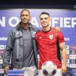 Here are some alternative titles for "Bermain lepas, tapi jangan lupakan cakarmu, Garuda!":

1. "Bebas Bermain, Namun Ingat Cakarmu, Garuda!"
2. "Bermain Tanpa Batas, Tapi Hargai Cakar Garuda!"
3. "Main Lepas, Tapi Jangan Lupakan Cakar, Garuda!"
4. "Bebas Bereksplorasi, Ingat Cakarmu, Garuda!"
5. "Bermain dengan Kebebasan, Tapi Jaga Cakar, Garuda!"
6. "Kebebasan Bermain, Namun Cakar Tetap Terjaga, Garuda!"
7. "Lepas Namun Berhati-Hati: Ingat Cakar Garuda!"
8. "Bermain Sesuka Hati, Tanpa Melupakan Cakarmu, Garuda!"

Feel free to modify any of these suggestions to better fit your needs!