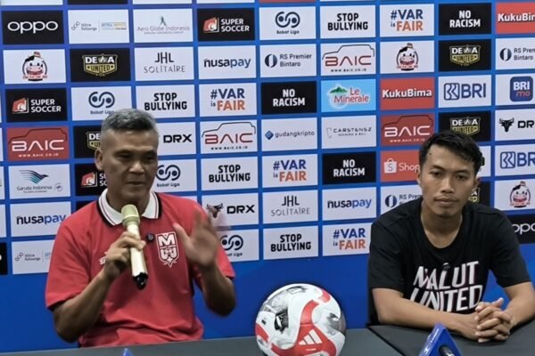 Pelatih Lokal Hendri Susilo Bawa Malut United Raih Kemenangan 3-1 atas Dewa United