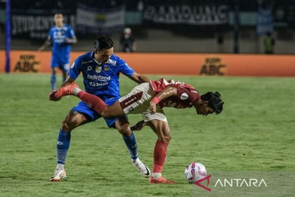 Kadek Agung Siap Selesaikan Tantangan Jelang Pertandingan Melawan Persib Bandung